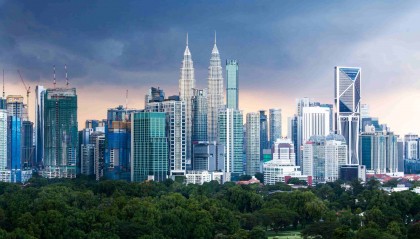 手机轻松换照背景指南