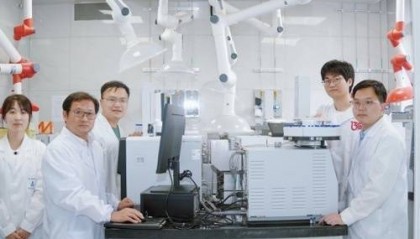 我科研团队首创程序化交流电合成新技术