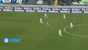 帕罗洛谈托莫里染红：规则的缺陷，裁判如果举旗他肯定不会犯规