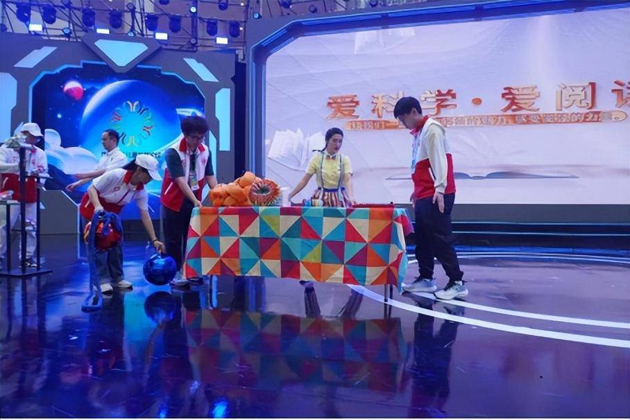 40个国家代表参会！广外110人参与这场世界论坛，提供翻译服务！