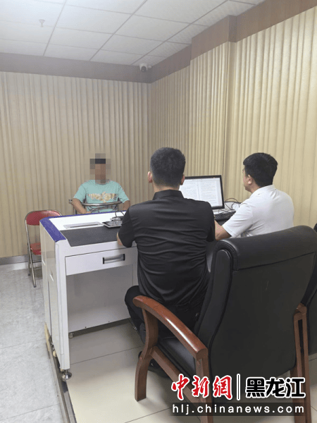 大庆市公安机关破获全市首例非法买卖外汇案件