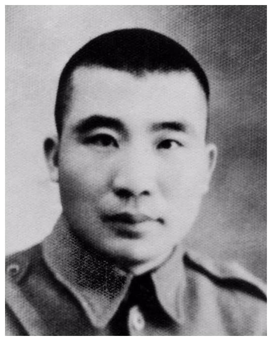1948年王耀武被捕,家中除2辆拖拉机无余财,陈毅好奇为何藏拖拉机