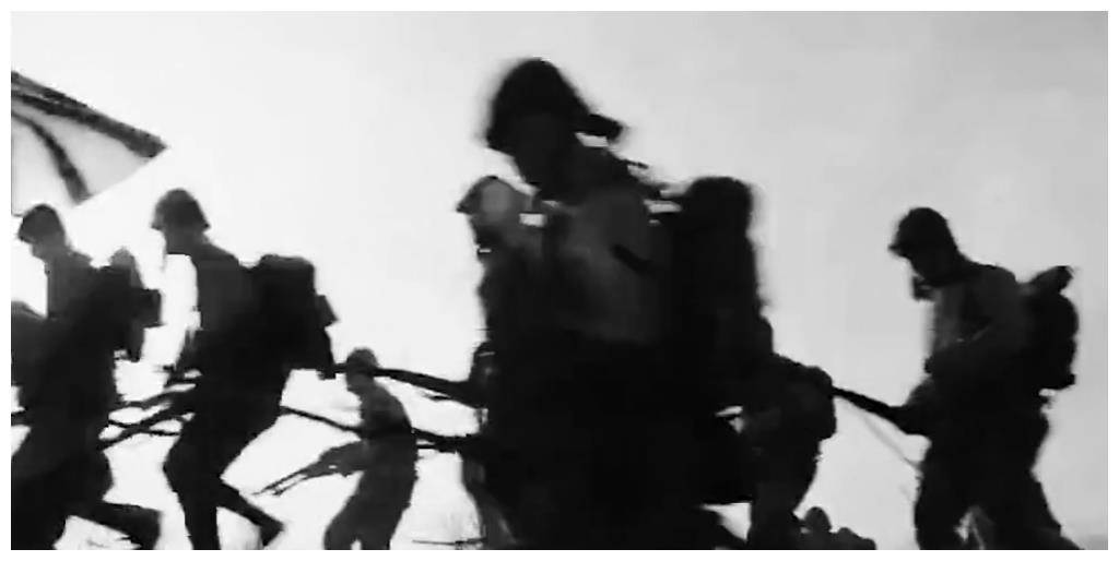 1948年王耀武被捕,家中除2辆拖拉机无余财,陈毅好奇为何藏拖拉机