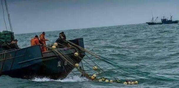 无解的阳谋!菲律宾彻底傻眼了,中国在黄岩岛,立了个“新规矩”