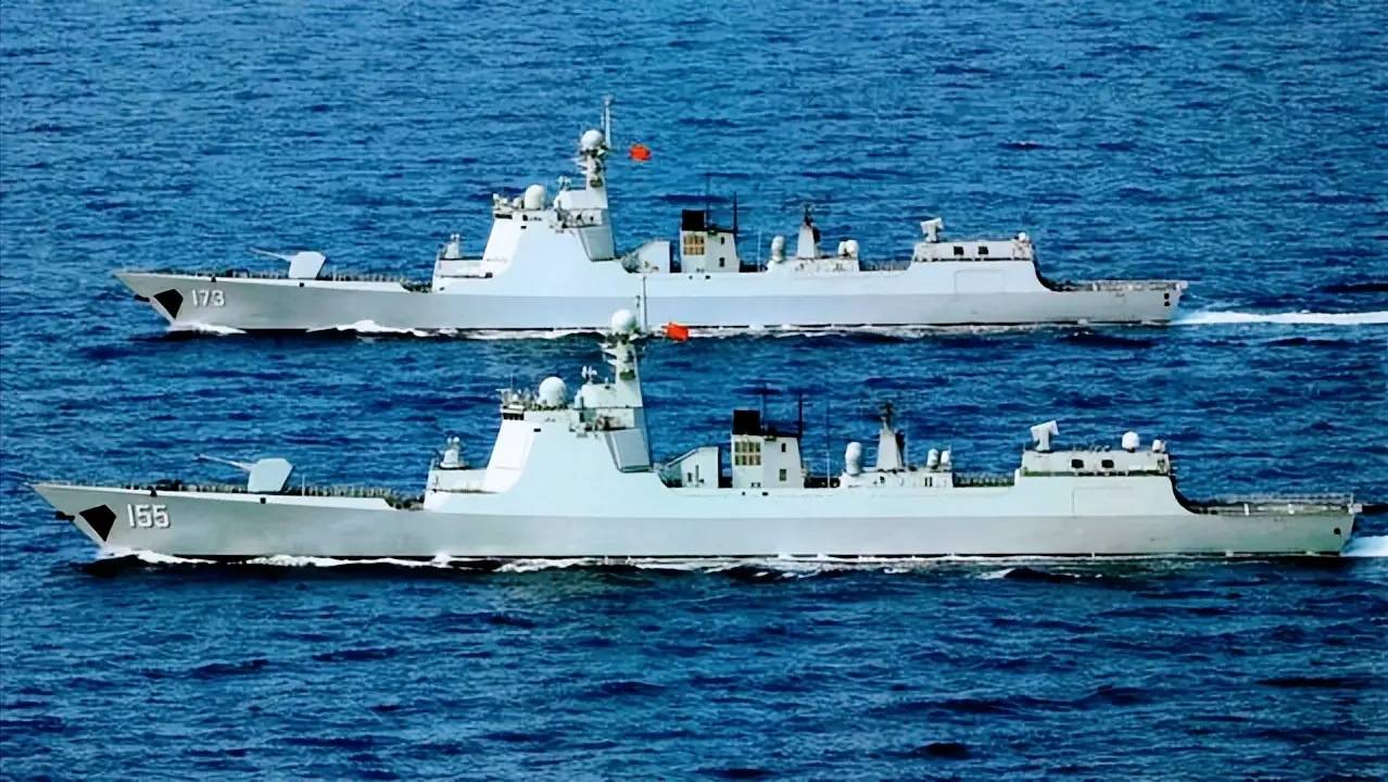 距离仅剩65公里！054A舰艇紧逼菲律宾海岸线，马尼拉湾西侧发生激烈对峙！