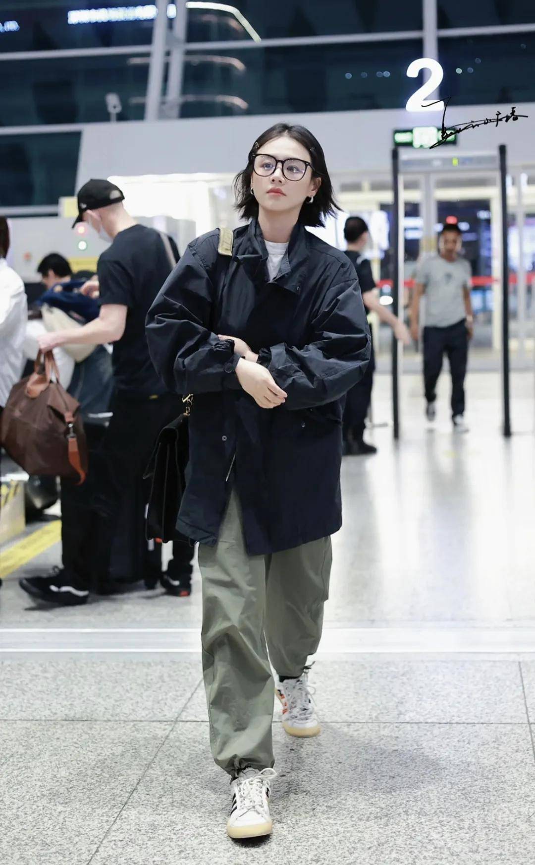 马思纯《花少7》穿搭好圈粉,简直是入秋穿衣模板!