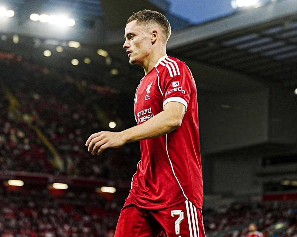 2射1传！拜仁尖刀10场造10球利物浦卖他只为签维尔茨回笼资金