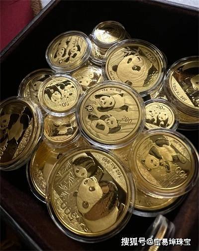 上海熊猫金银币回收变现,就选本地正规回收商家